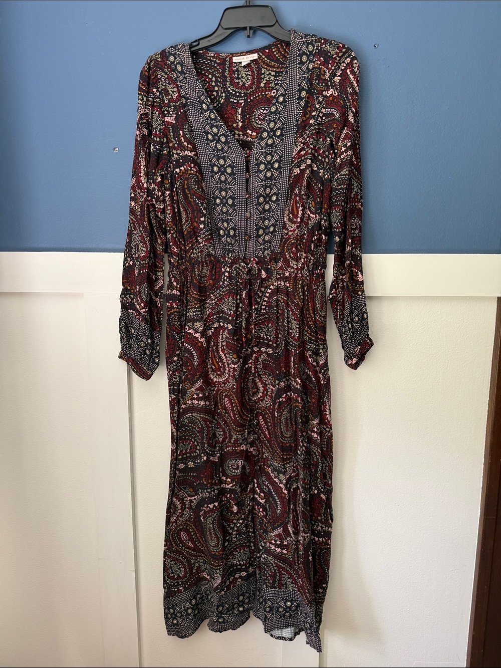 Knox Rose Boho Paisley Long Sleeve Maxi Dress in Burgundy